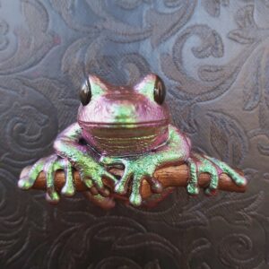 Maroon Eyed Frog Magnet